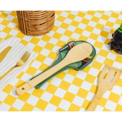 Silver Buffalo Star Wars Boba Fett Sculpted Ceramic Spoon Rest -Target KitchenAid GUEST 05e0a15b 87b3 4a6b 8131 61175a50463d