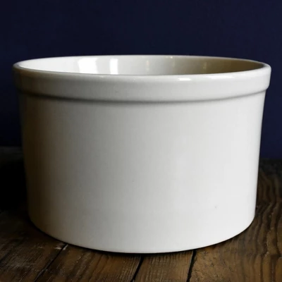 Ohio Stoneware Low Pickling Crock, Handmade For Food Preservation Fermentation Storage And Decor, Bristol 2 Quart 5 Ohio Stoneware Low Pickling Crock, Handmade For Food Preservation Fermentation Storage And Decor, Bristol 2 Quart - Image 3