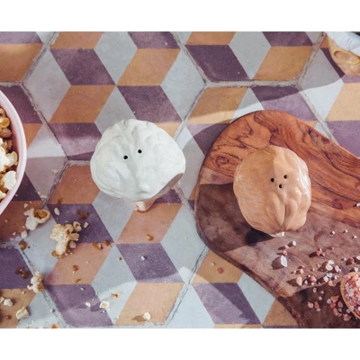 Silver Buffalo The Golden Girls Rose And Blanche Ceramic Salt And Pepper Shakers | Set Of 2 7 Silver Buffalo The Golden Girls Rose And Blanche Ceramic Salt And Pepper Shakers | Set Of 2 - Image 5