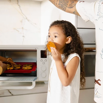 CRUXGG 6 Slice Digital 10-in-1 Toaster Oven With Air Fry 5 CRUXGG 6 Slice Digital 10-in-1 Toaster Oven With Air Fry - Image 3