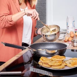 Rosle Stainless Steel Ladle With Hook Handle And Pouring Rim, 2.7-ounce