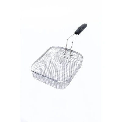 Cuisinart 4qt Deep Fryer - Stainless Steel - CDF-200P1: Electric Oil Fryer, 1800W, Silver, Includes Fry Basket 5 Cuisinart 4qt Deep Fryer - Stainless Steel - CDF-200P1: Electric Oil Fryer, 1800W, Silver, Includes Fry Basket - Image 3