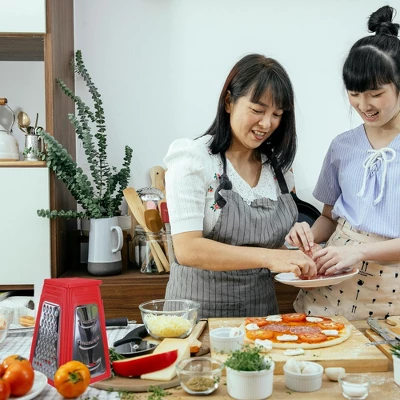 Northlight 8.25" Red Collapsible Box Kitchen Grater 6 Northlight 8.25" Red Collapsible Box Kitchen Grater - Image 4