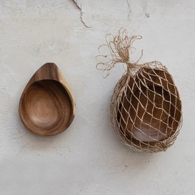 Storied Home Round Acacia Wood Trays, Set Of 4, Natural 4 Storied Home Round Acacia Wood Trays, Set Of 4, Natural - Image 2