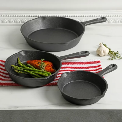 Gibson Home Addlestone 3 Piece Pre-Seasoned Cast Iron Skillet Set 6 Gibson Home Addlestone 3 Piece Pre-Seasoned Cast Iron Skillet Set - Image 4
