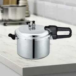 Brentwood Aluminum 5.5L Pressure Cooker
