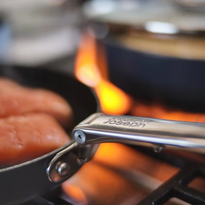 Joseph Joseph Space Saving 10pc Ceramic Nonstick Cookware Set With Folding Handle 4 Joseph Joseph Space Saving 10pc Ceramic Nonstick Cookware Set With Folding Handle - Image 2