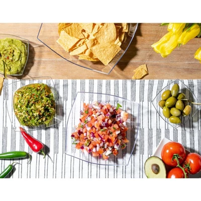 Posh Setting Square Fancy Clear Serving Bowl - 32 Oz. - 4 Pack 6 Posh Setting Square Fancy Clear Serving Bowl - 32 Oz. - 4 Pack - Image 4