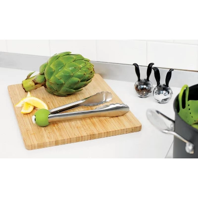 Chef'n SaltBall Grinder Black And Clear 6 Chef'n SaltBall Grinder Black And Clear - Image 4