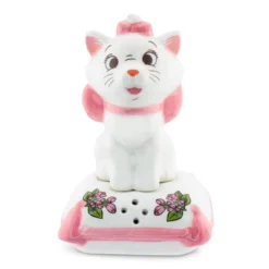 Silver Buffalo Disney The Aristocats Marie With Pillow Ceramic Salt And Pepper Shaker Set -Target KitchenAid GUEST e295f12c a401 4b80 918a a4fbac2244b3