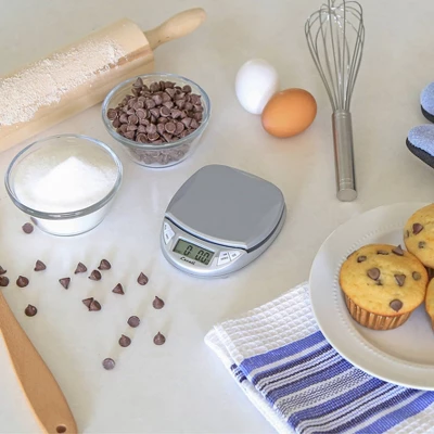 Escali Pico Digital Scale: Silver Kitchen Food Scale With Backlit Display, 11 Lb Capacity, Battery Included 4 Escali Pico Digital Scale: Silver Kitchen Food Scale With Backlit Display, 11 Lb Capacity, Battery Included - Image 2